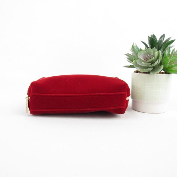 Chanel Red Velvet Cosmetic Pouch / Makeup Bag - Picture 5 of 7